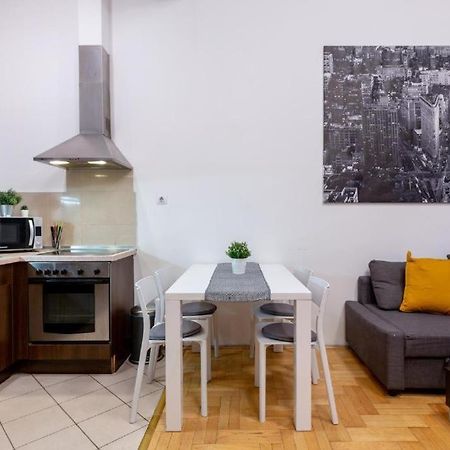 Downtown Home In The Gozsdu Garden 布达佩斯 外观 照片