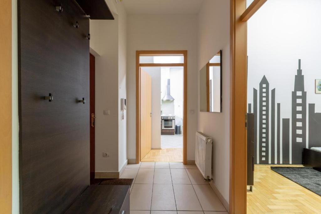 Downtown Home In The Gozsdu Garden 布达佩斯 外观 照片